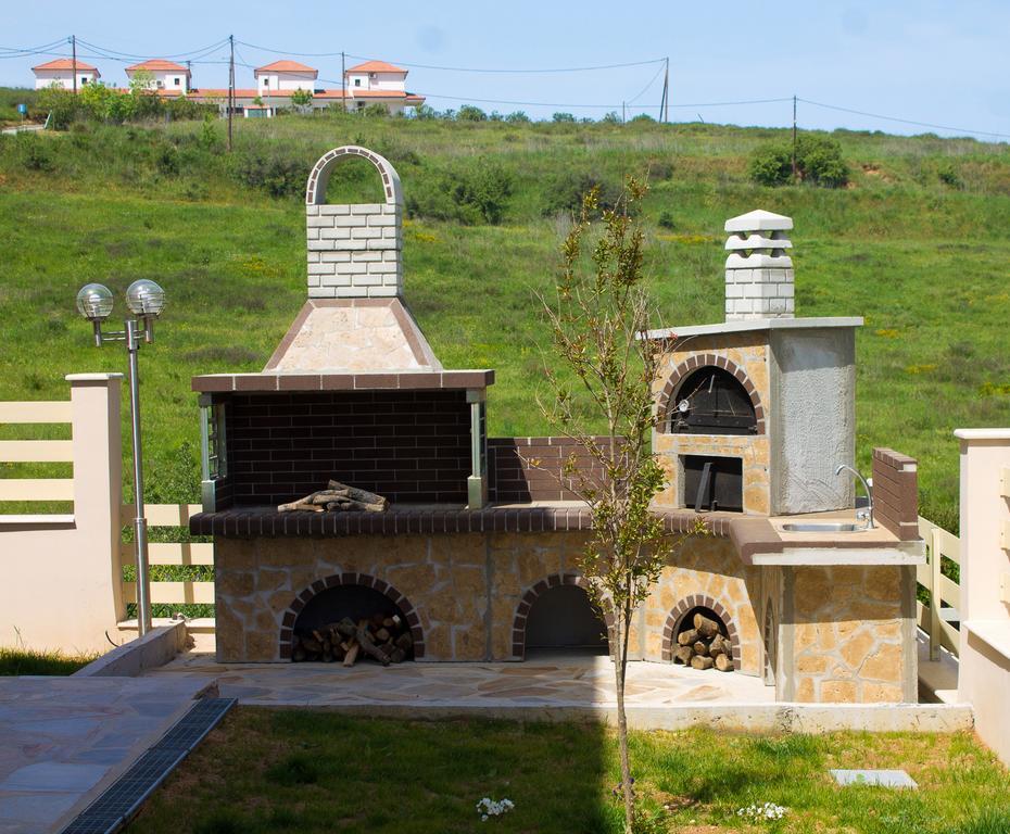 Ianthi Maisonettes Nea Roda Exterior foto